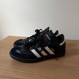 Adidas Samba Classic Size: 7.5